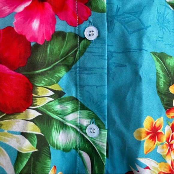 Retro Hawaiian Shirt - Picture 4 of 11